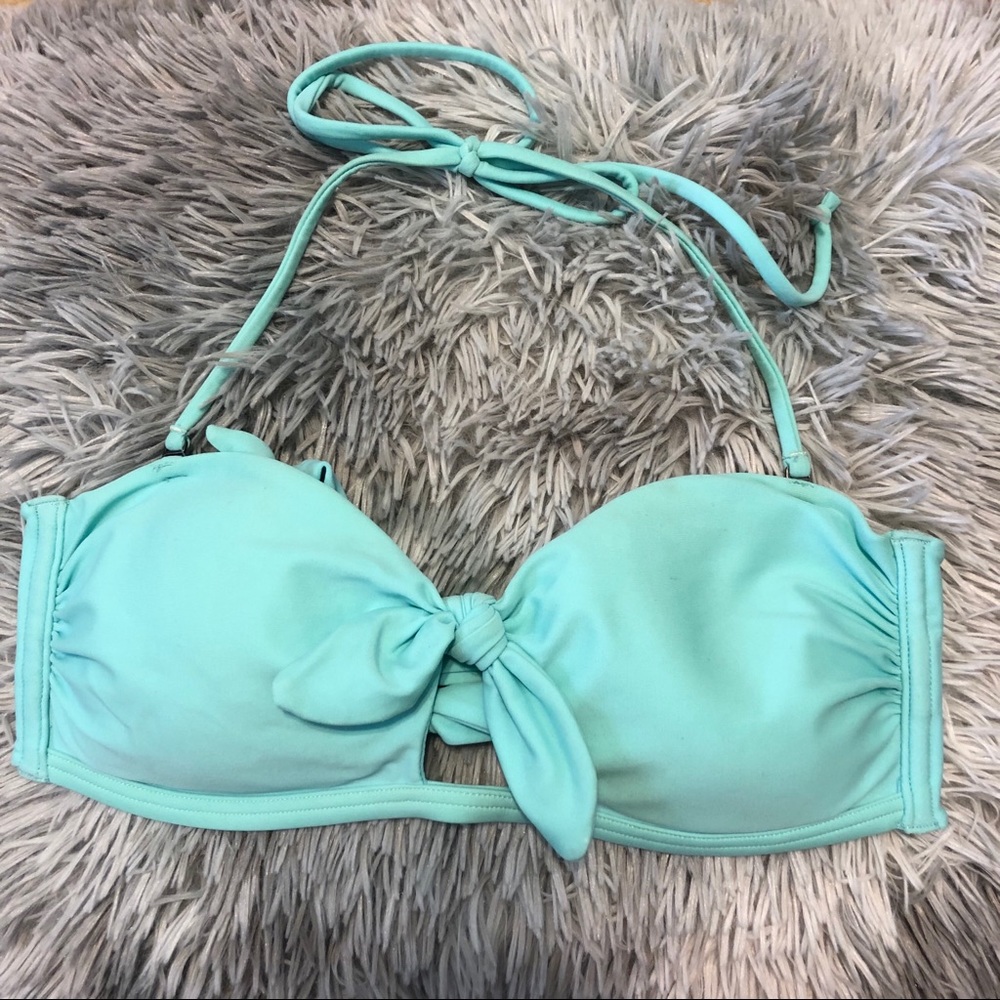 Hollister front-tie Bikini Top